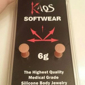 New-Kaos Softwear Plugs!